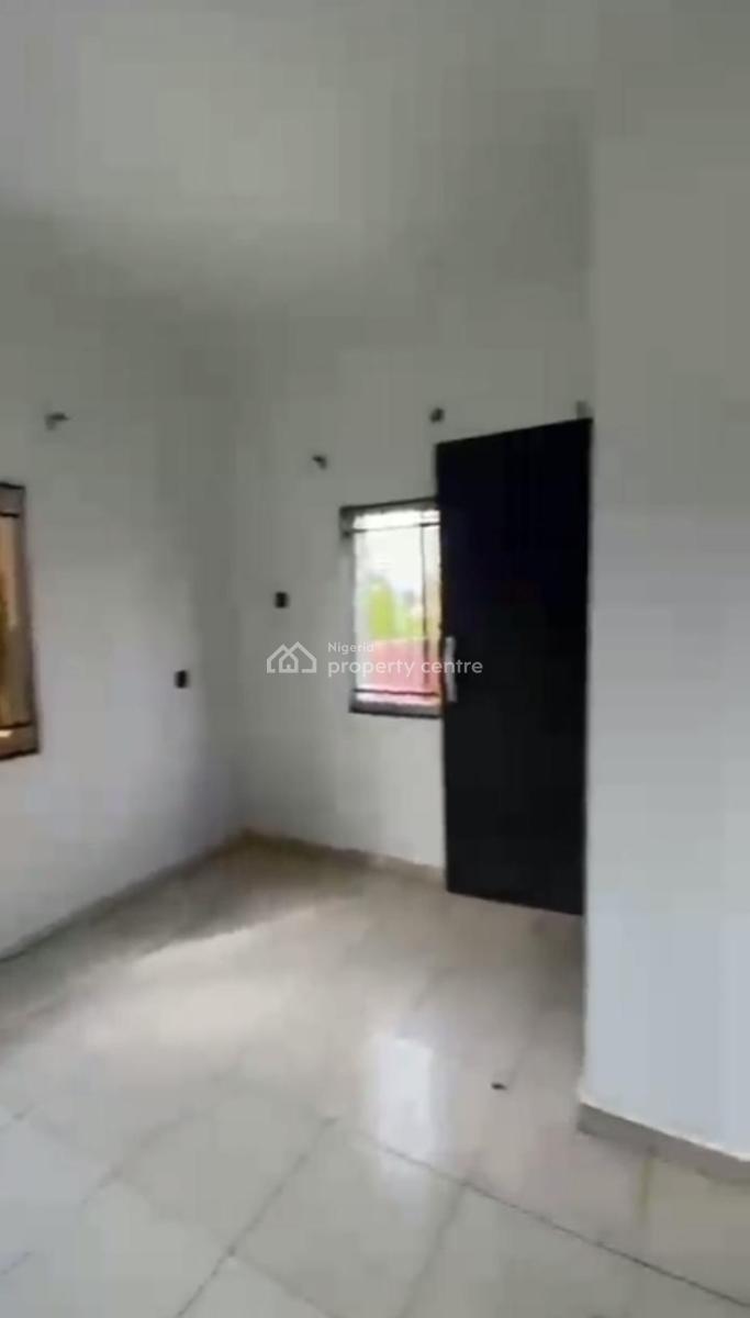 Luxury 2 Bedroom Ensuite Upstairs and Clean with Excellent Facility, Westwood, Badore, Ajah, Lagos, Flat / Apartment for Rent
