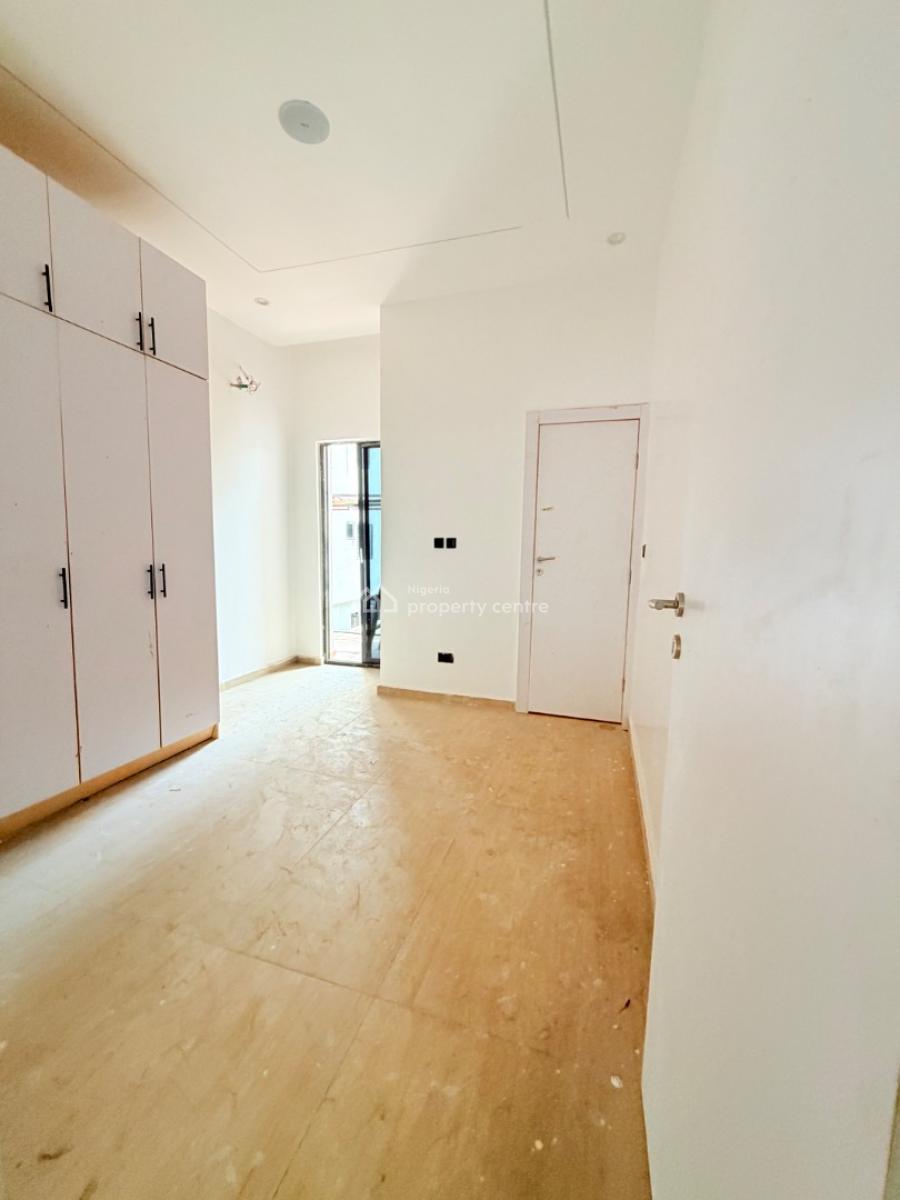 Lovely Built 3 Bedroom Apartment with a Room Bq, Ikeja Gra, Ikeja, Lagos, Flat / Apartment for Sale