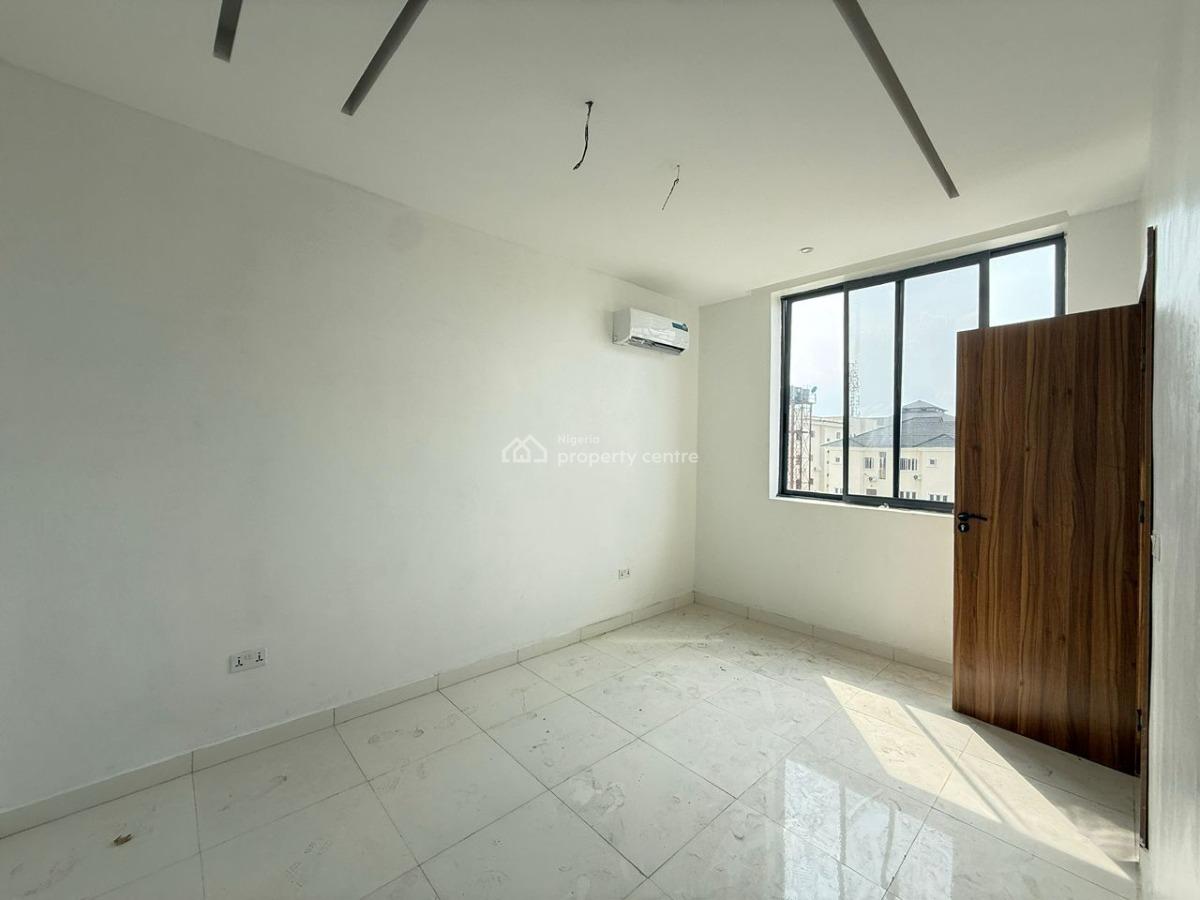Contemporary 2 Bed Apartment with Elevator, Lekki Phase 1, Lekki, Lagos, Flat / Apartment for Sale