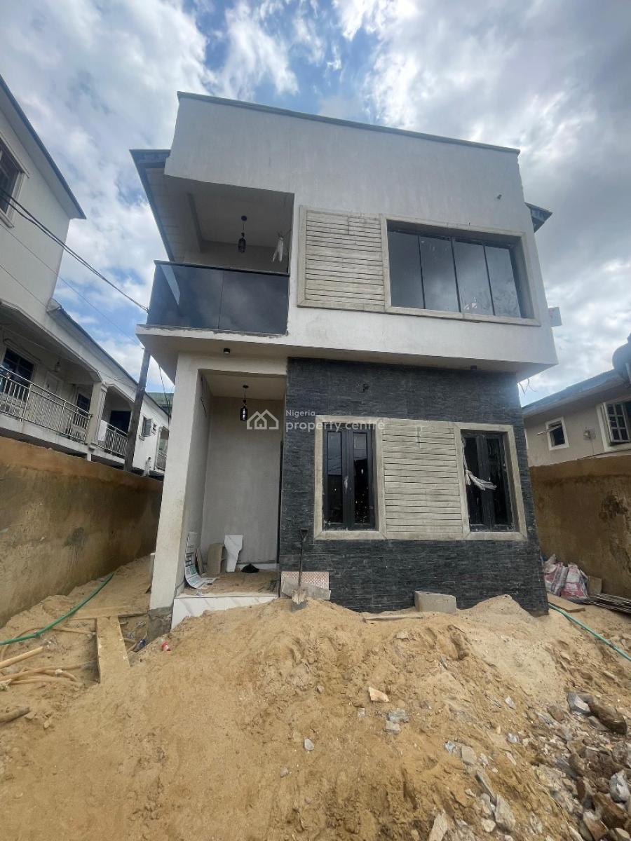 Spacious 3 Bedroom Apartments in a Secured and Gated Street, Adekunle Kuye, Surulere, Lagos, Flat / Apartment for Rent