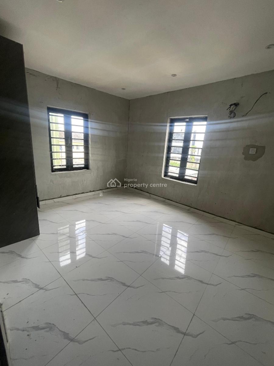 Spacious 3 Bedroom Apartments in a Secured and Gated Street, Adekunle Kuye, Surulere, Lagos, Flat / Apartment for Rent