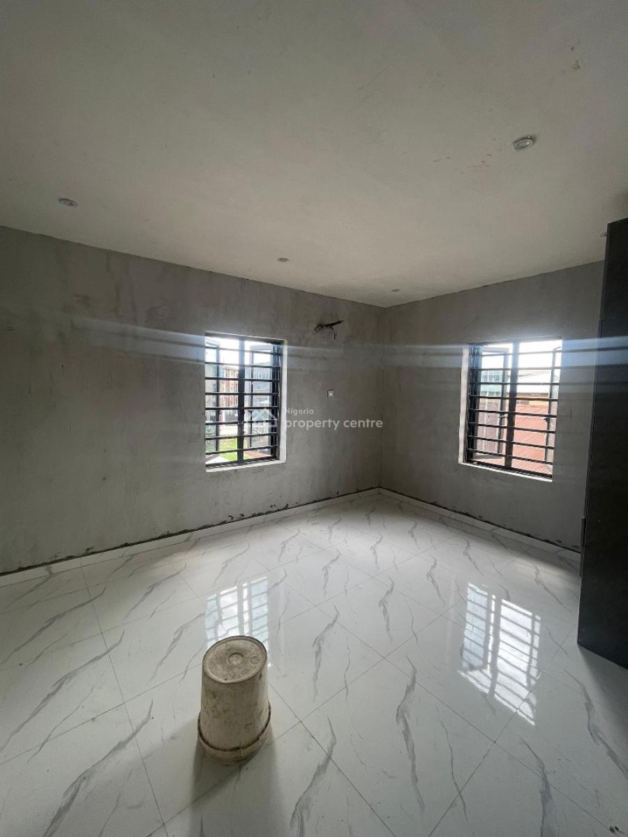 Spacious 3 Bedroom Apartments in a Secured and Gated Street, Adekunle Kuye, Surulere, Lagos, Flat / Apartment for Rent