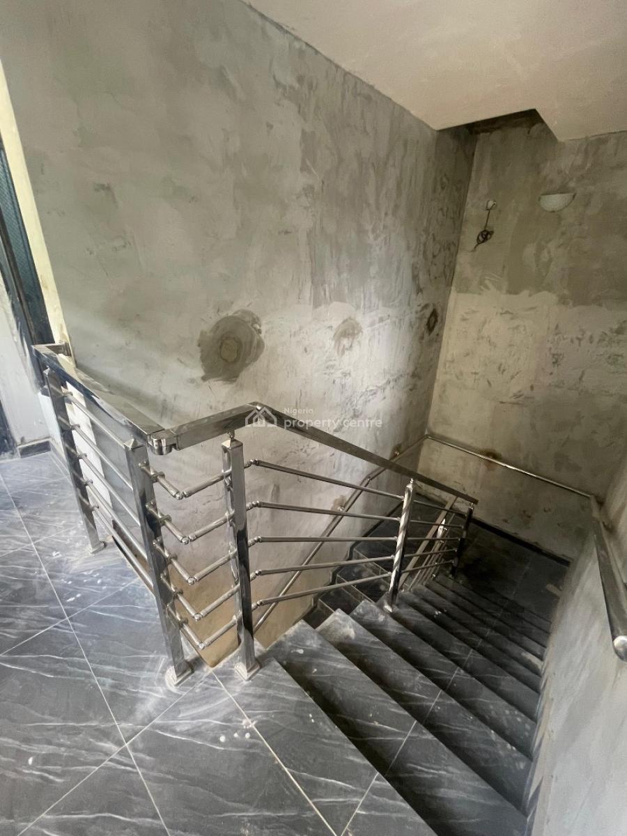 Spacious 3 Bedroom Apartments in a Secured and Gated Street, Adekunle Kuye, Surulere, Lagos, Flat / Apartment for Rent