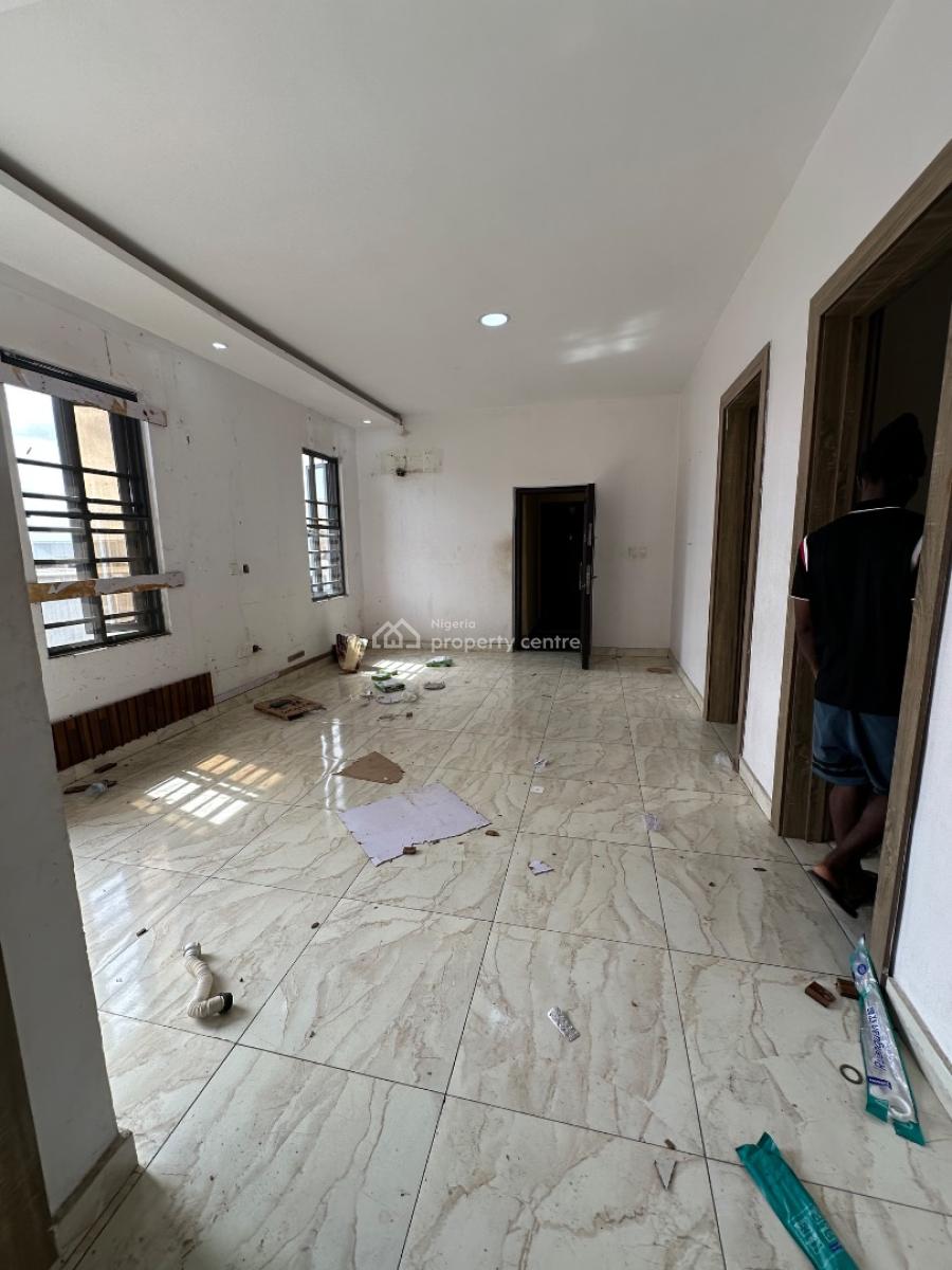 Specious 2bedroom Apartment with a Room Bq, Ocean Breeze Estate Ologolo, Lekki, Lagos, Flat / Apartment for Rent
