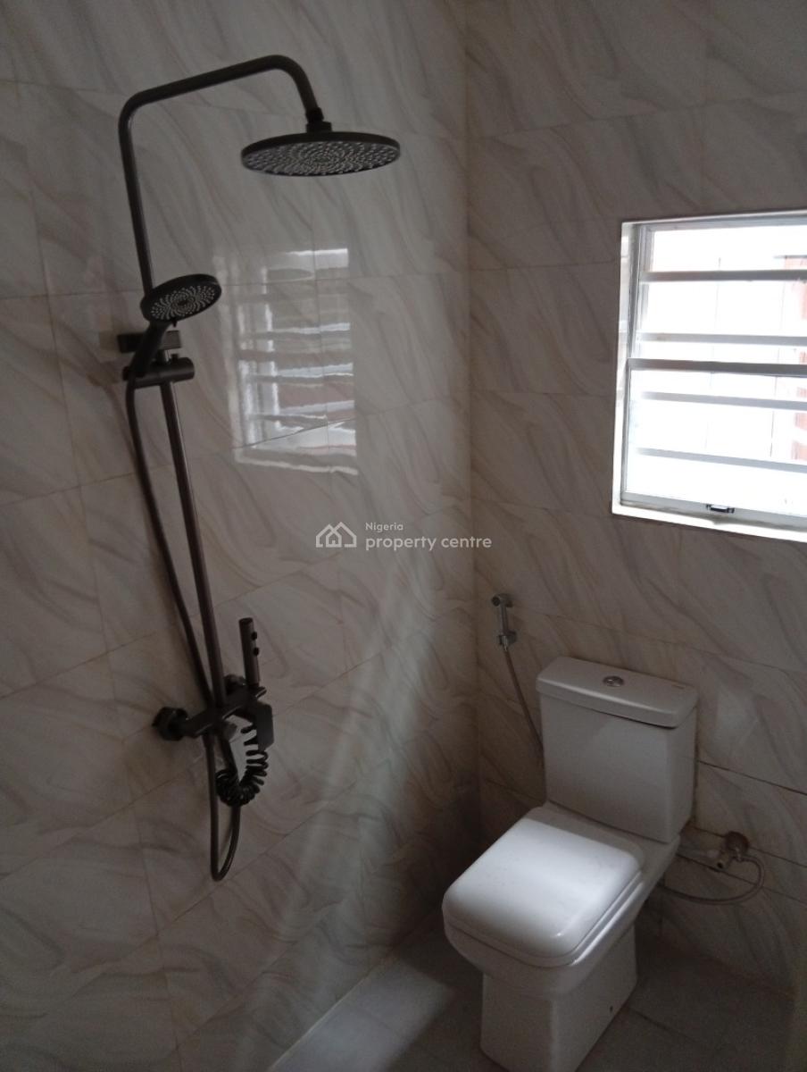 Newly Built & Lovely 3 Bedroom Flat Apartment, Upstairs, Olowora By Omole Phase 2, Olowora, Magodo, Lagos, Flat / Apartment for Rent