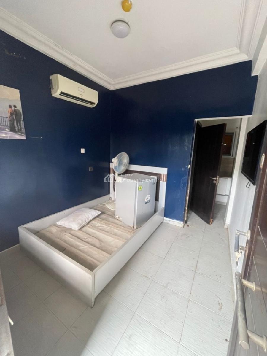 Self Contain in a Gated Estate, Ologolo, Lekki, Lagos, Self Contain (single Rooms) for Rent
