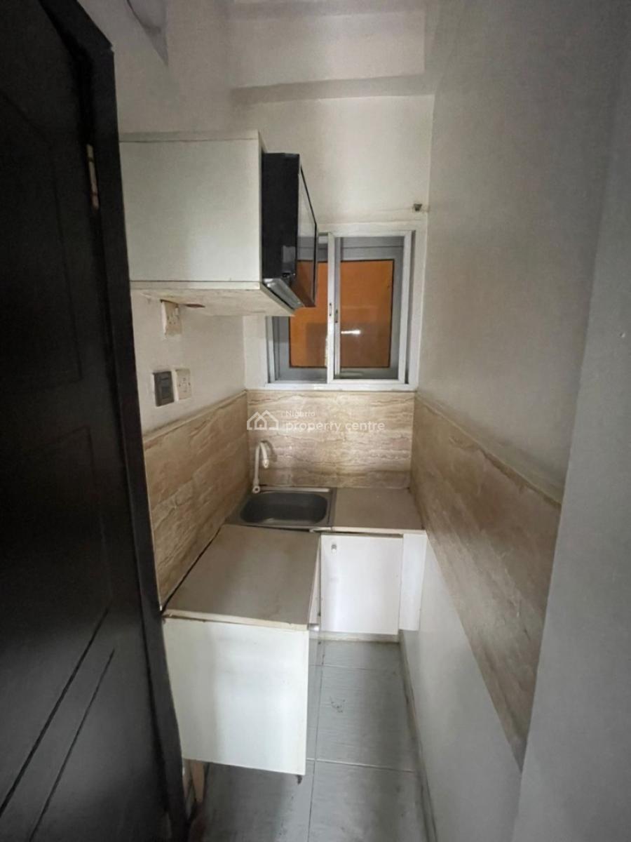 Self Contain in a Gated Estate, Ologolo, Lekki, Lagos, Self Contain (single Rooms) for Rent