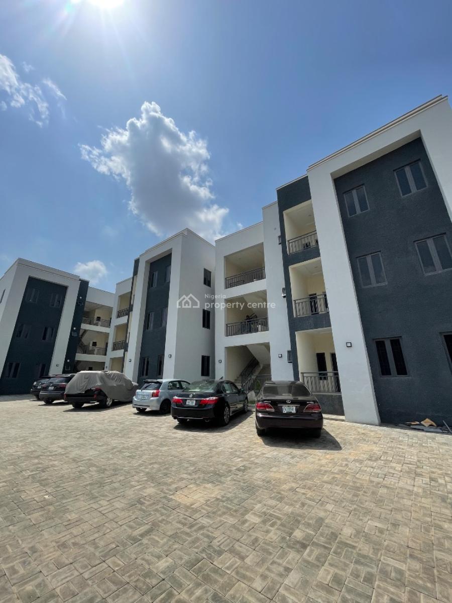 Well Finished 3 Bedroom Flat with Bq Attached, Katampe (main), Katampe, Abuja, Flat / Apartment for Rent