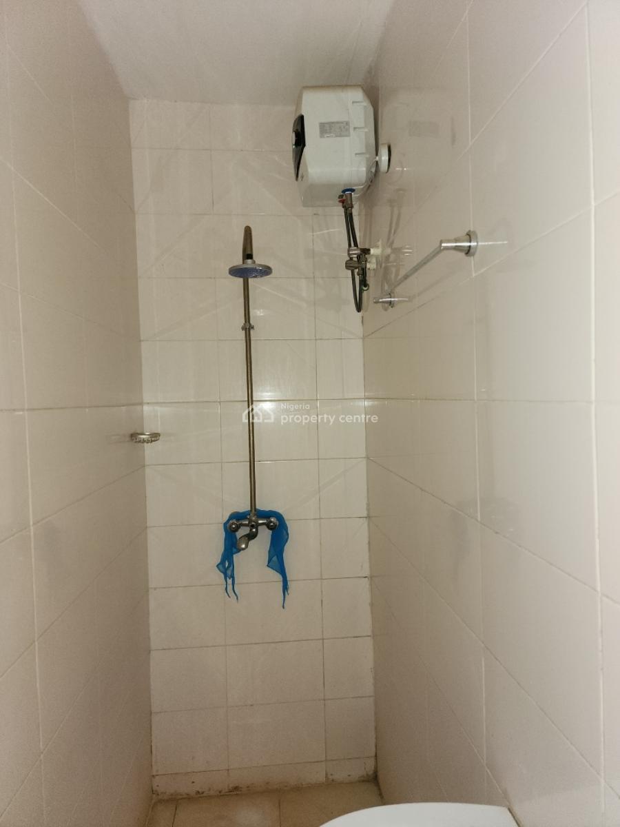 Luxury One Bedroom Block of Flat, News Engineering Dawaki, Dawaki, Gwarinpa, Abuja, Flat / Apartment for Rent