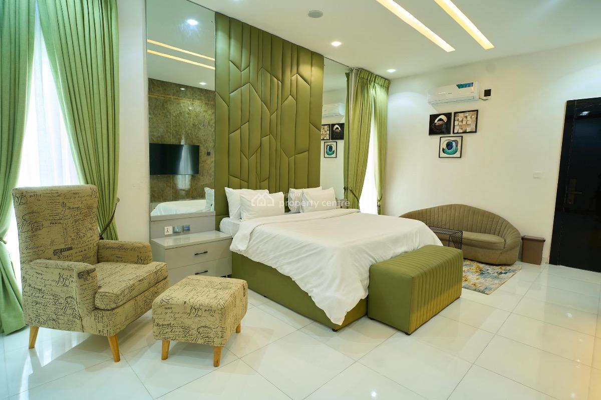 Exclusive 6 Bedroom Duplex with Pool, Cinema & Party Space, Royal Pine Estate,orchid, Lekki, Lagos, House Short Let