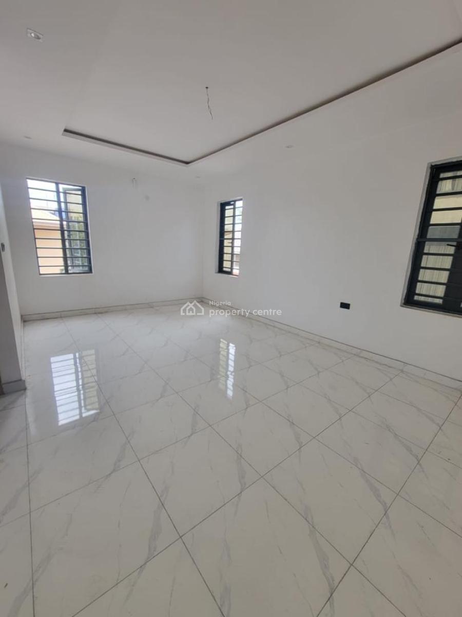 5 Bedrooms Semidetached Duplex, Off Admiralty Way, Lekki Phase 1, Lekki, Lagos, Semi-detached Duplex for Sale