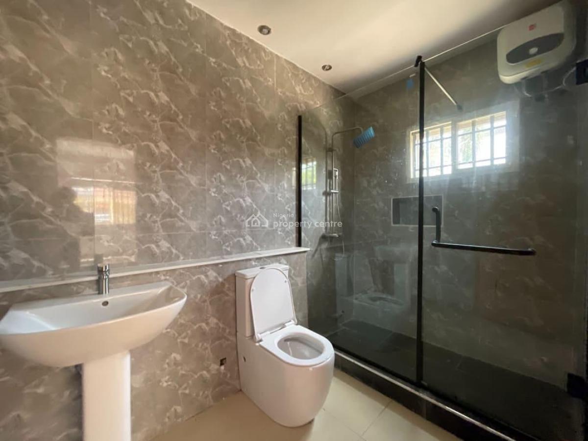 4 Bedrooms Maisonette, Lekki Phase 1, Lekki, Lagos, Flat / Apartment for Rent