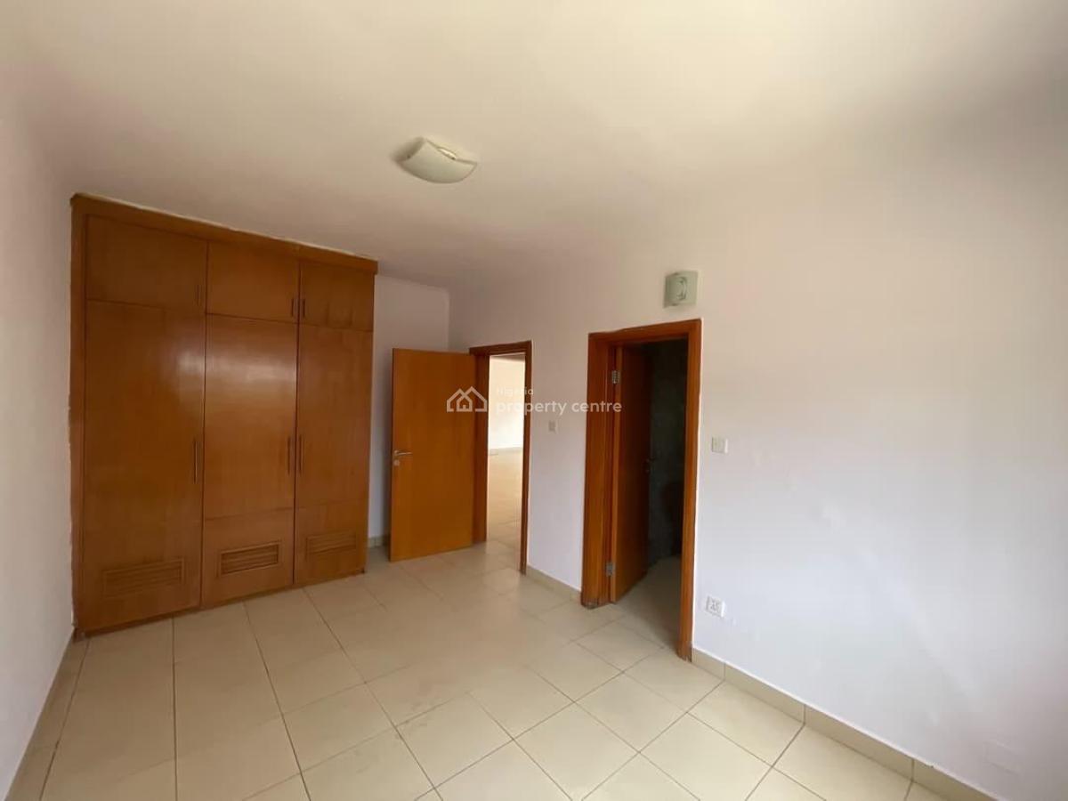 4 Bedrooms Maisonette, Lekki Phase 1, Lekki, Lagos, Flat / Apartment for Rent