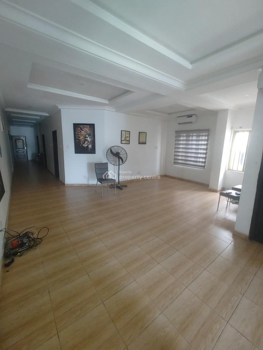 Clean 4 Bedroom Flat Apartment in a Code Access Estate, Sangotedo, Sangotedo, Ajah, Lagos, Flat / Apartment for Rent