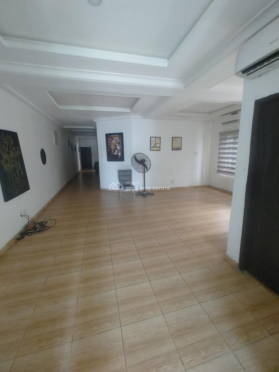Clean 4 Bedroom Flat Apartment in a Code Access Estate, Sangotedo, Sangotedo, Ajah, Lagos, Flat / Apartment for Rent