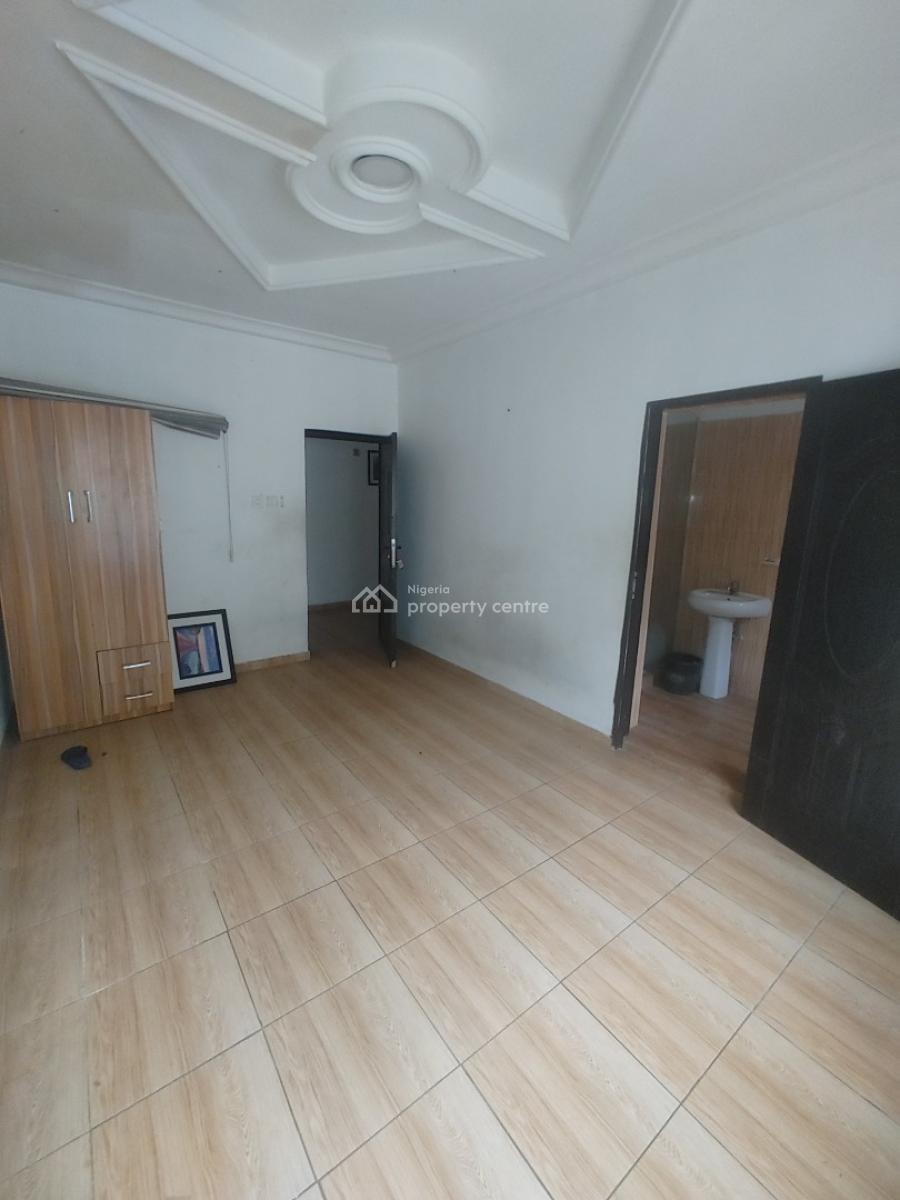 Clean 4 Bedroom Flat Apartment in a Code Access Estate, Sangotedo, Sangotedo, Ajah, Lagos, Flat / Apartment for Rent
