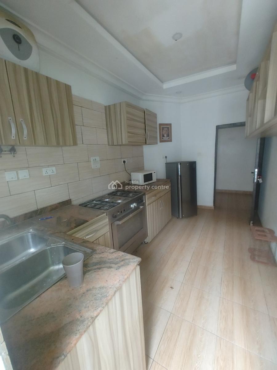 Clean 4 Bedroom Flat Apartment in a Code Access Estate, Sangotedo, Sangotedo, Ajah, Lagos, Flat / Apartment for Rent