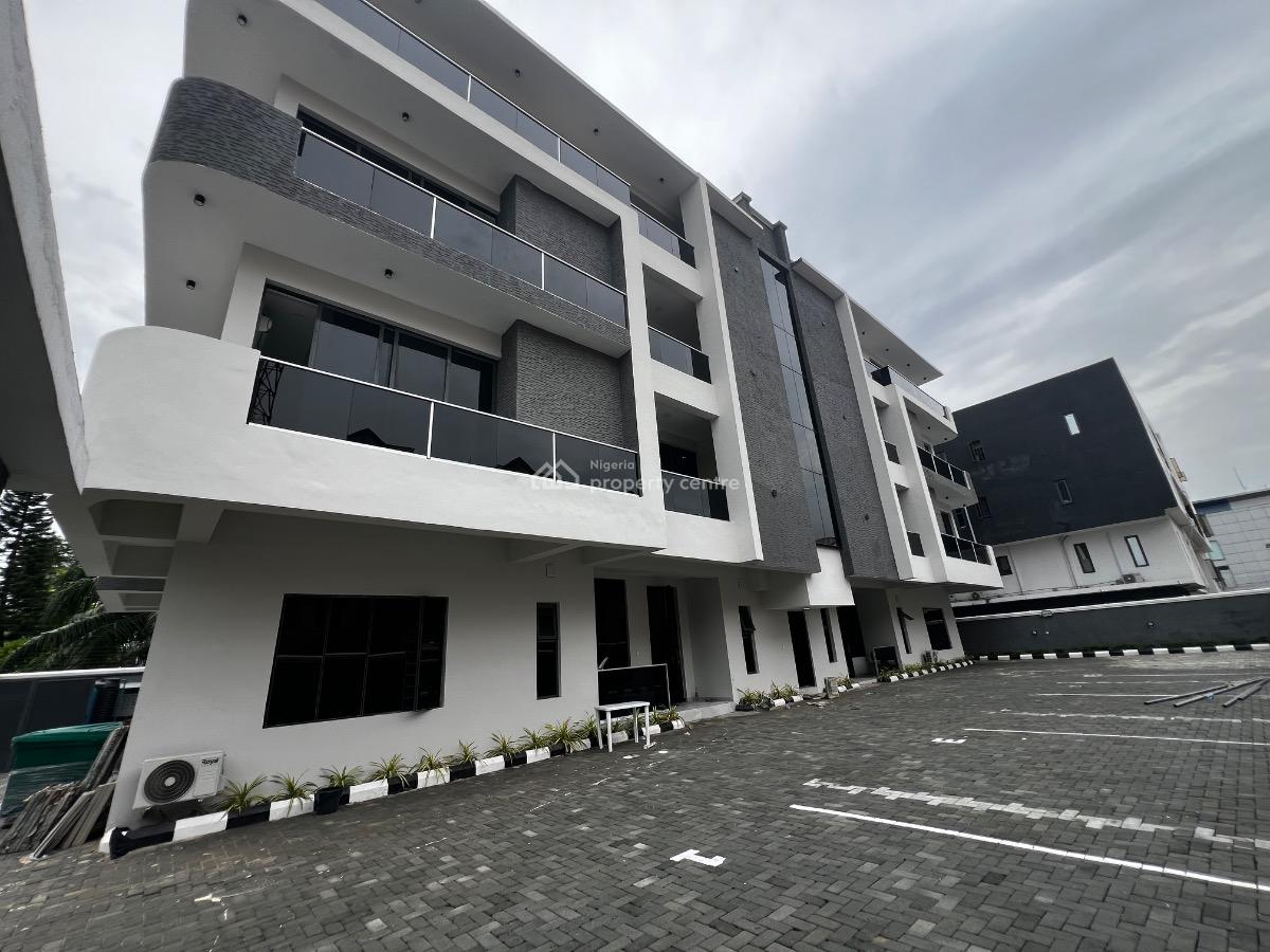 Luxury 3 Bedroom Serviced Apartment with a Room Bq, Lekki Phase 1, Lekki, Lagos, Flat / Apartment for Rent