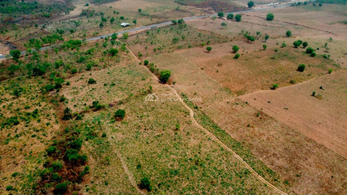 50% Discounted and Demanding Estate Directly Facing Express, Prime Rock Estate with Free Documentation in, Ibadan, Oyo, Mixed-use Land for Sale
