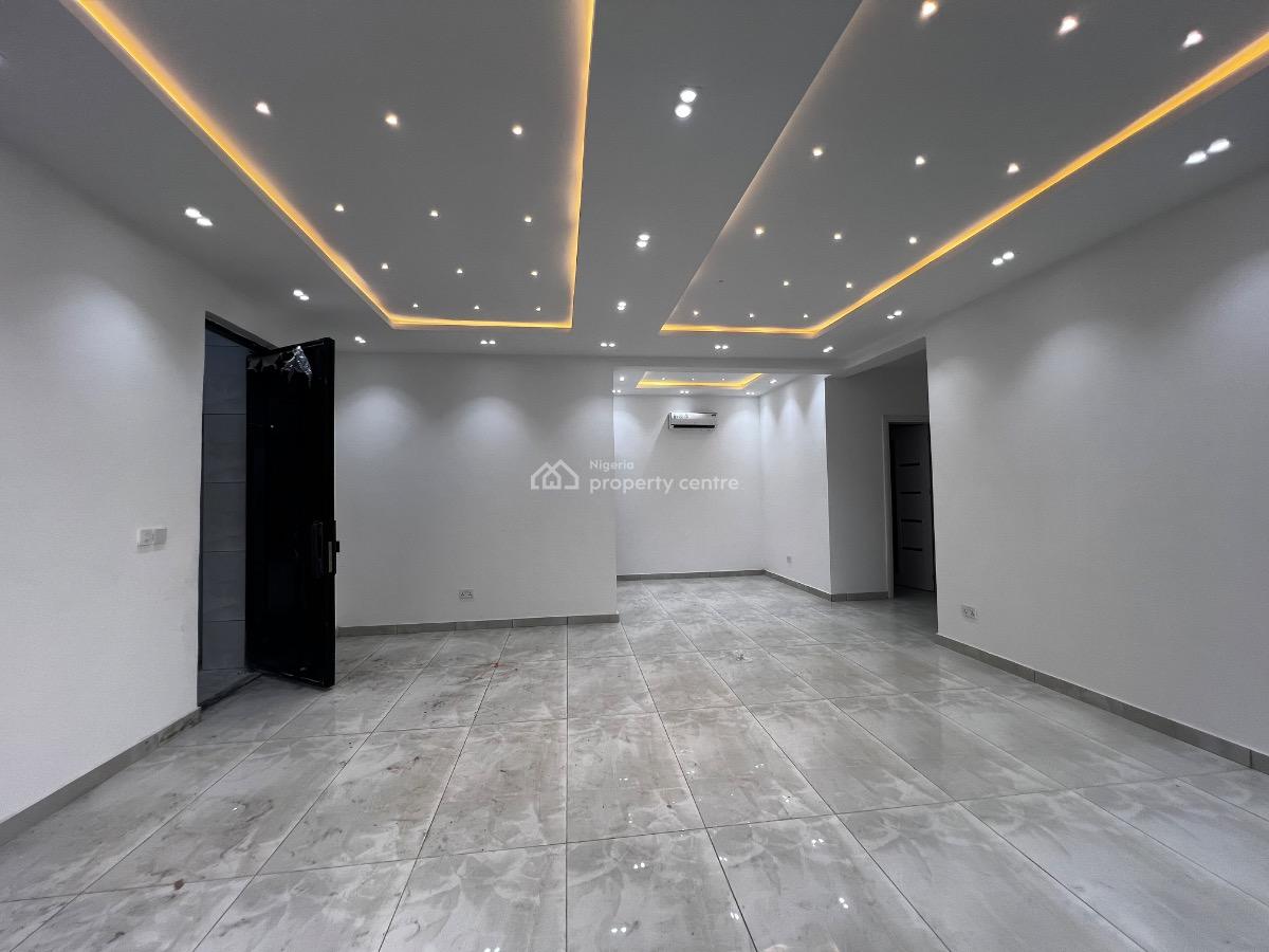 Luxury 3 Bedroom Serviced Apartment with a Room Bq, Lekki Phase 1, Lekki, Lagos, Flat / Apartment for Sale