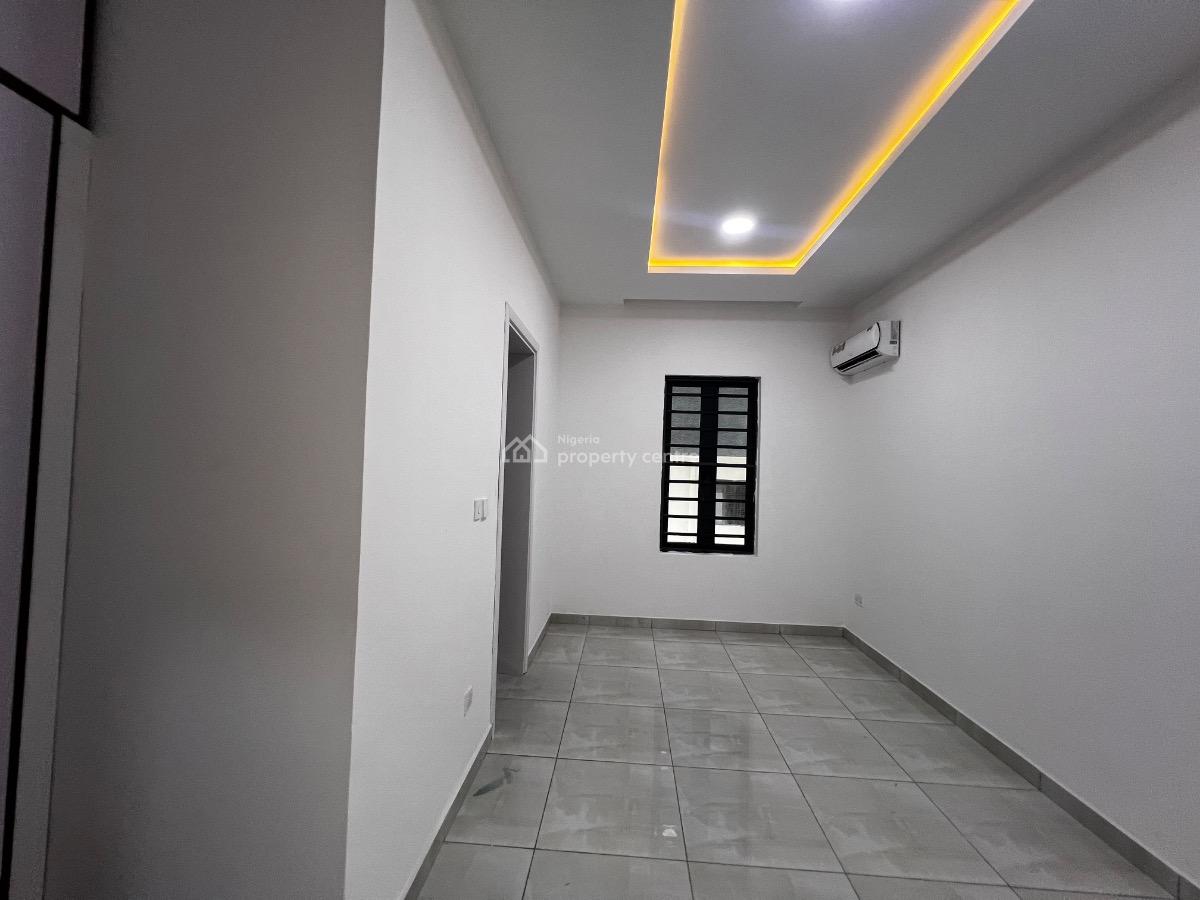 Luxury 3 Bedroom Serviced Apartment with a Room Bq, Lekki Phase 1, Lekki, Lagos, Flat / Apartment for Sale