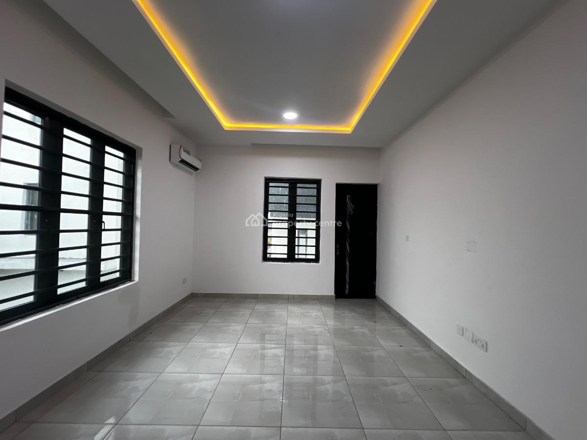 Luxury 3 Bedroom Serviced Apartment with a Room Bq, Lekki Phase 1, Lekki, Lagos, Flat / Apartment for Sale