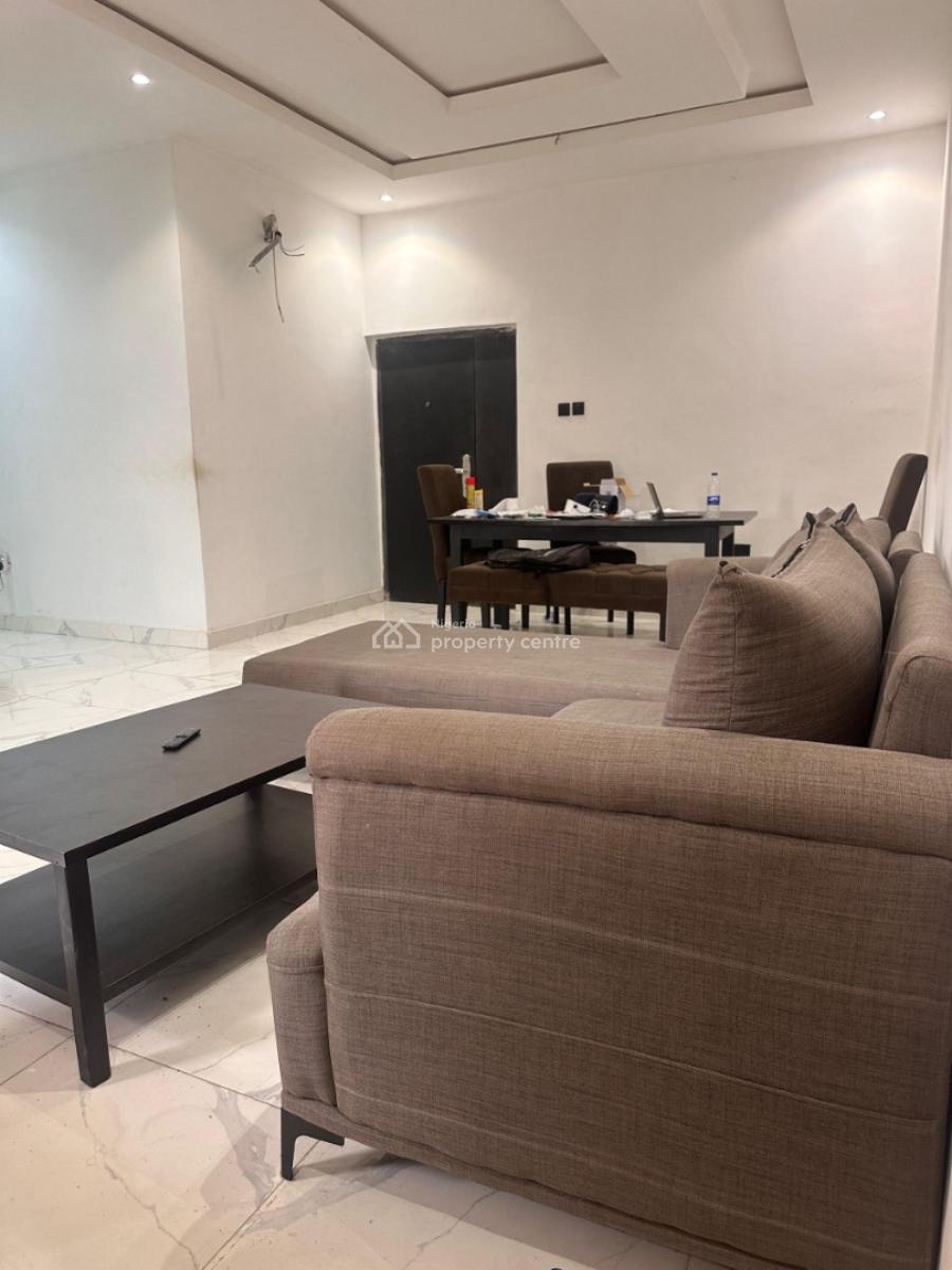 a Very Spacious 3bedroom Apartment, Lekki, Lagos, Flat / Apartment for Sale