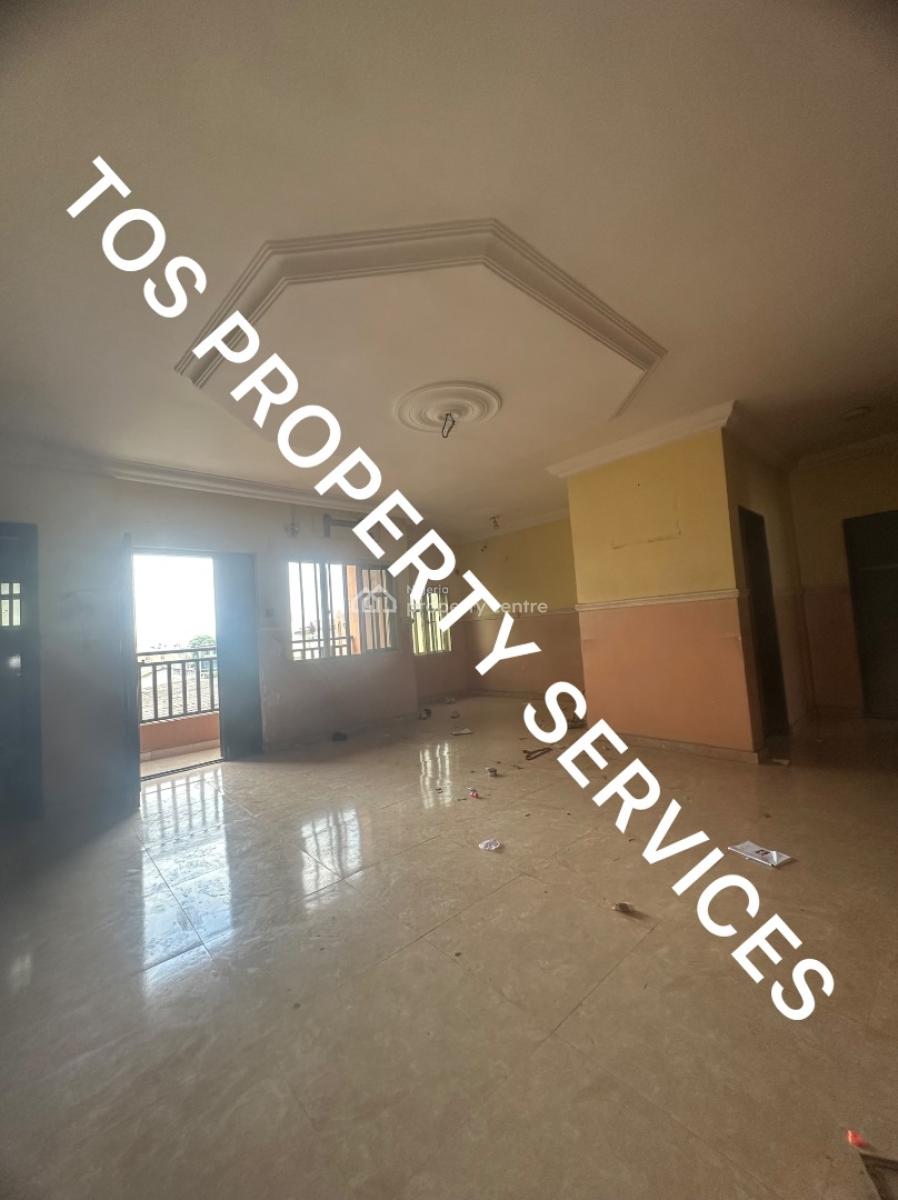 Lovely 3 Bedroom Ensuite Flat + 2 Balconies (up), Alagomeji-sabo, Yaba, Lagos, Sabo, Yaba, Lagos, Flat / Apartment for Rent