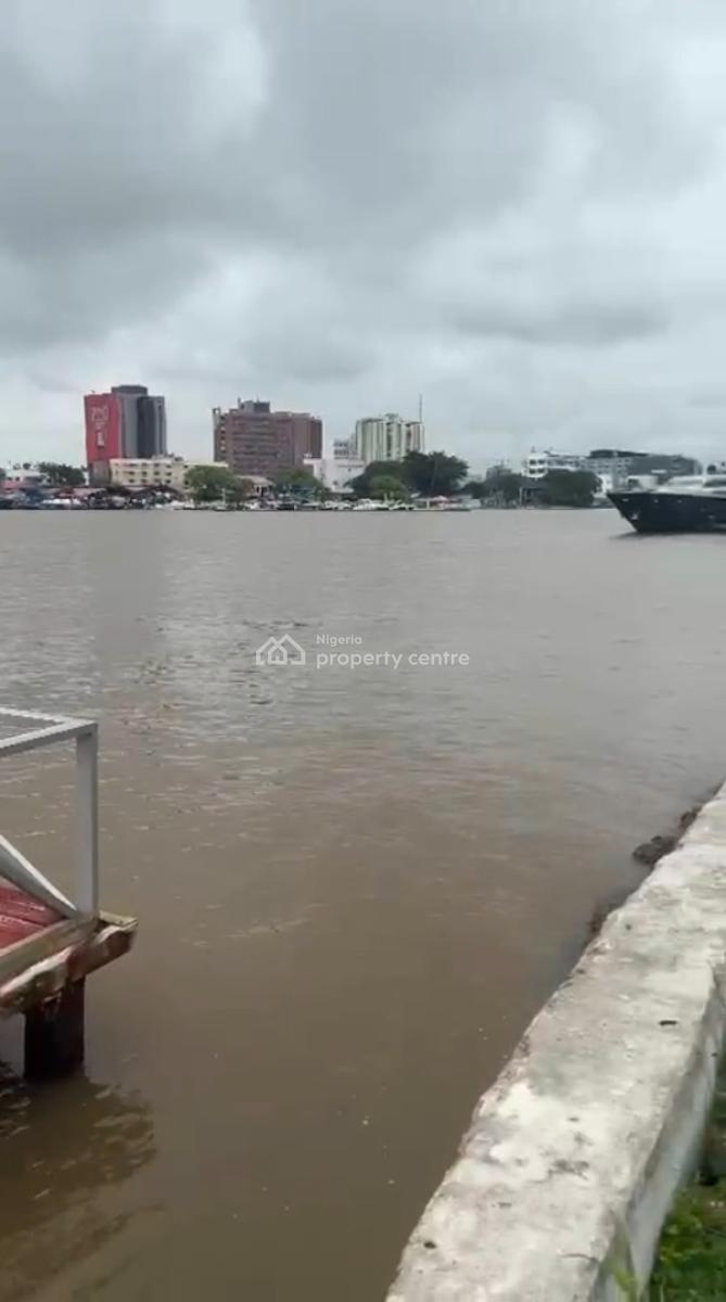 Waterfront  4 Floors - 2000sqm Open-plan Space - Central Air Condition, Victoria Island (vi), Lagos, Commercial Property for Rent
