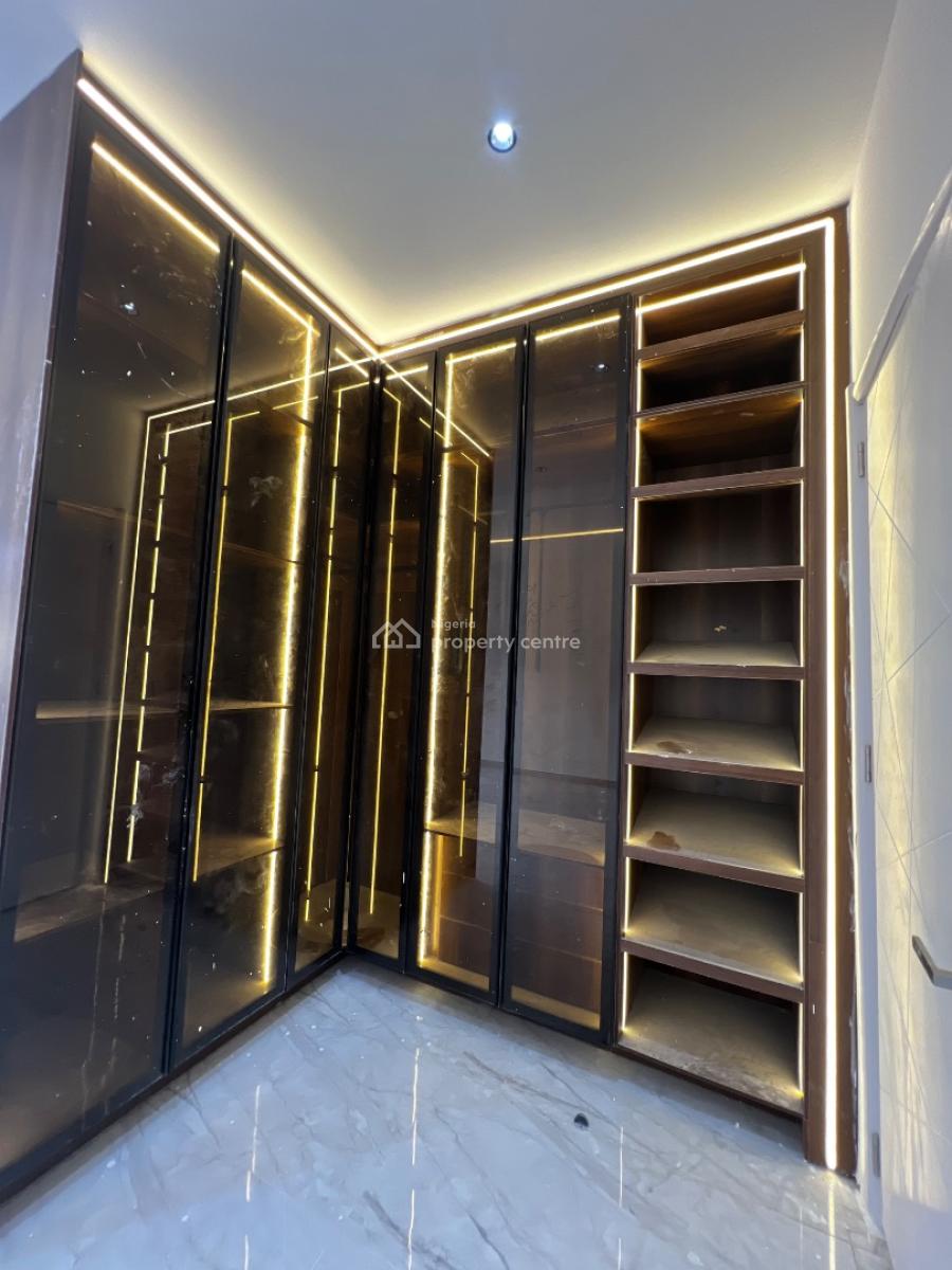 Luxury 3 Bedroom Maisonette with a Room Bq,swimming Pool, Lekki Phase 1, Lekki, Lagos, House for Rent