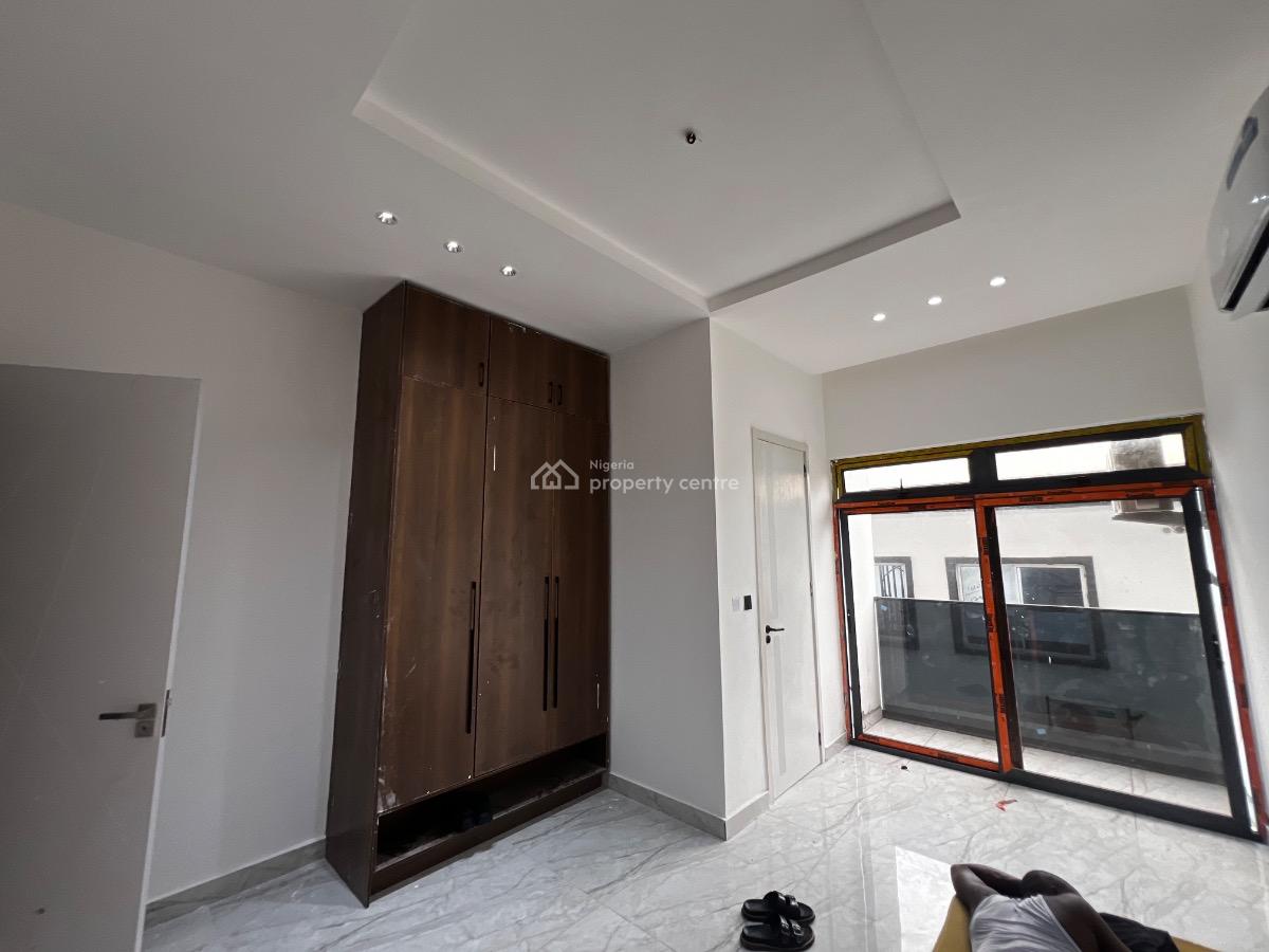 Luxury 3 Bedroom Maisonette with a Room Bq,swimming Pool, Lekki Phase 1, Lekki, Lagos, House for Rent