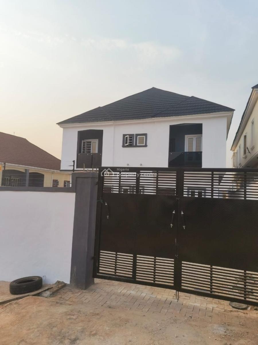 4 Bedroom Semi-detached Duplex, Gateway Estate, Gra Phase 1, Magodo, Lagos, Semi-detached Duplex for Rent