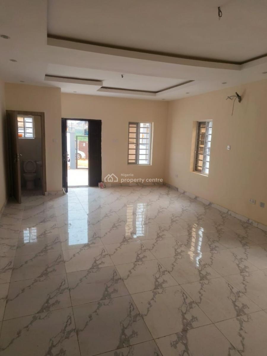 4 Bedroom Semi-detached Duplex, Gateway Estate, Gra Phase 1, Magodo, Lagos, Semi-detached Duplex for Rent