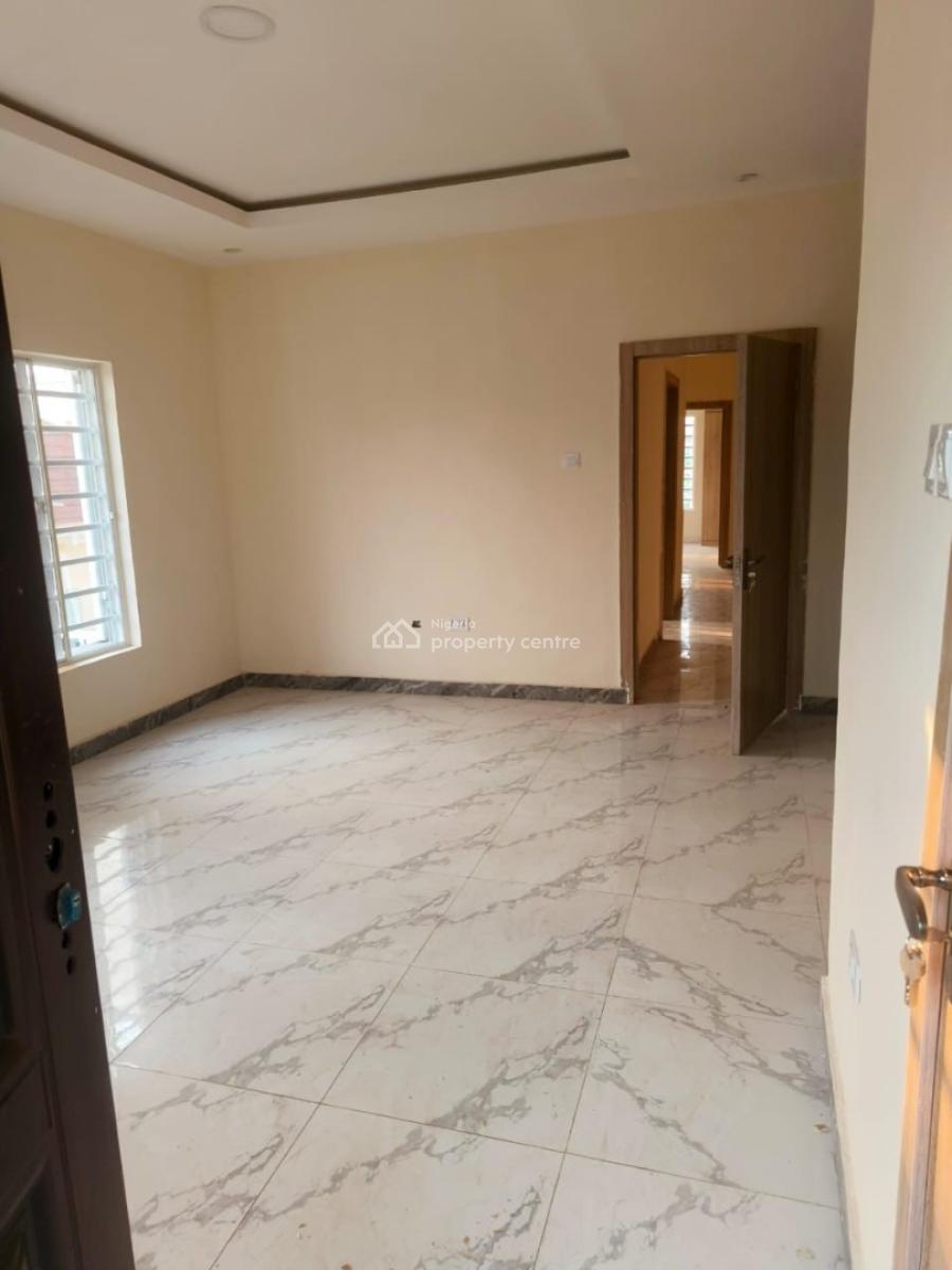 4 Bedroom Semi-detached Duplex, Gateway Estate, Gra Phase 1, Magodo, Lagos, Semi-detached Duplex for Rent