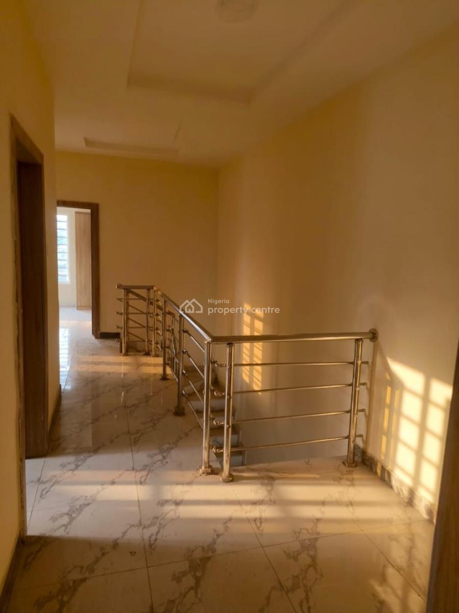 4 Bedroom Semi-detached Duplex, Gateway Estate, Gra Phase 1, Magodo, Lagos, Semi-detached Duplex for Rent