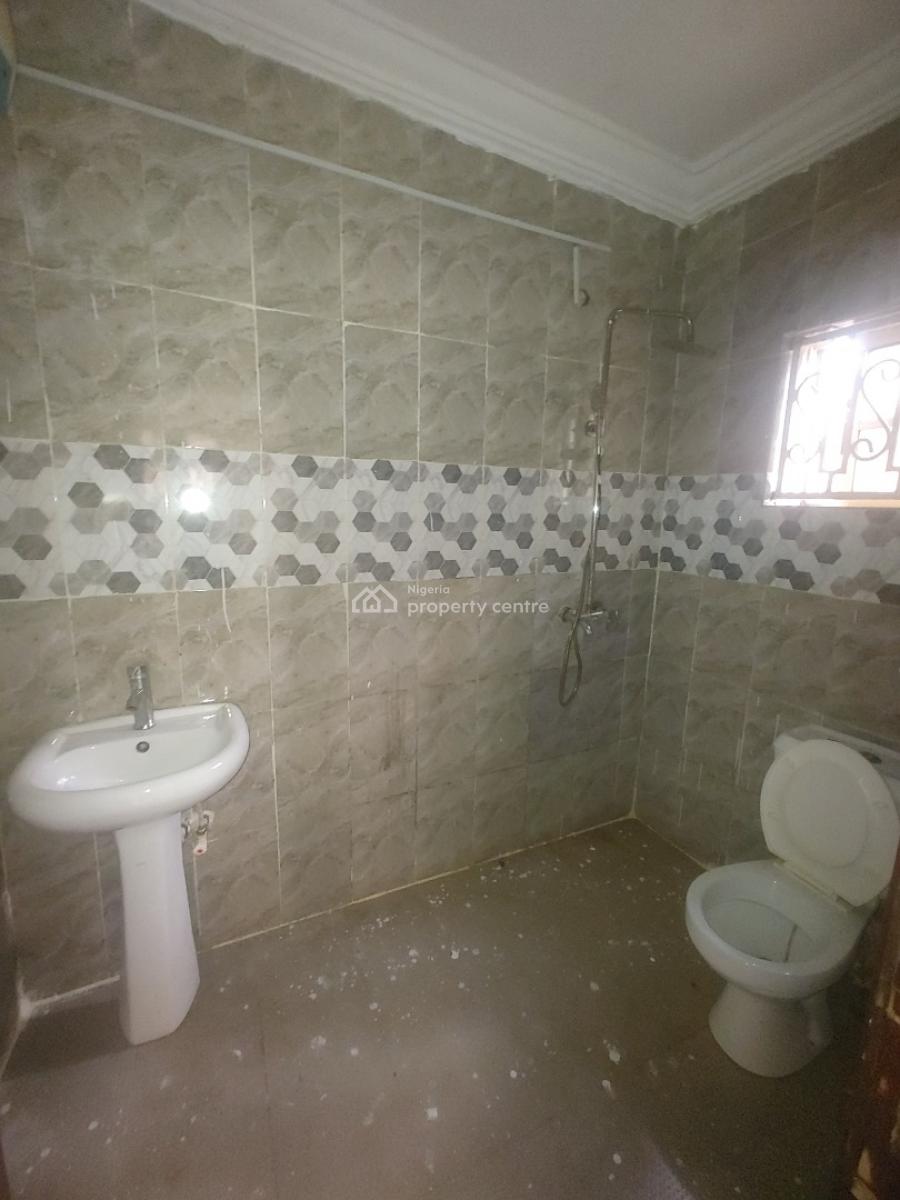 Neat 3 Bedroom Flat Apartment in a Code Access Estate, Sangotedo, Sangotedo, Ajah, Lagos, Flat / Apartment for Rent