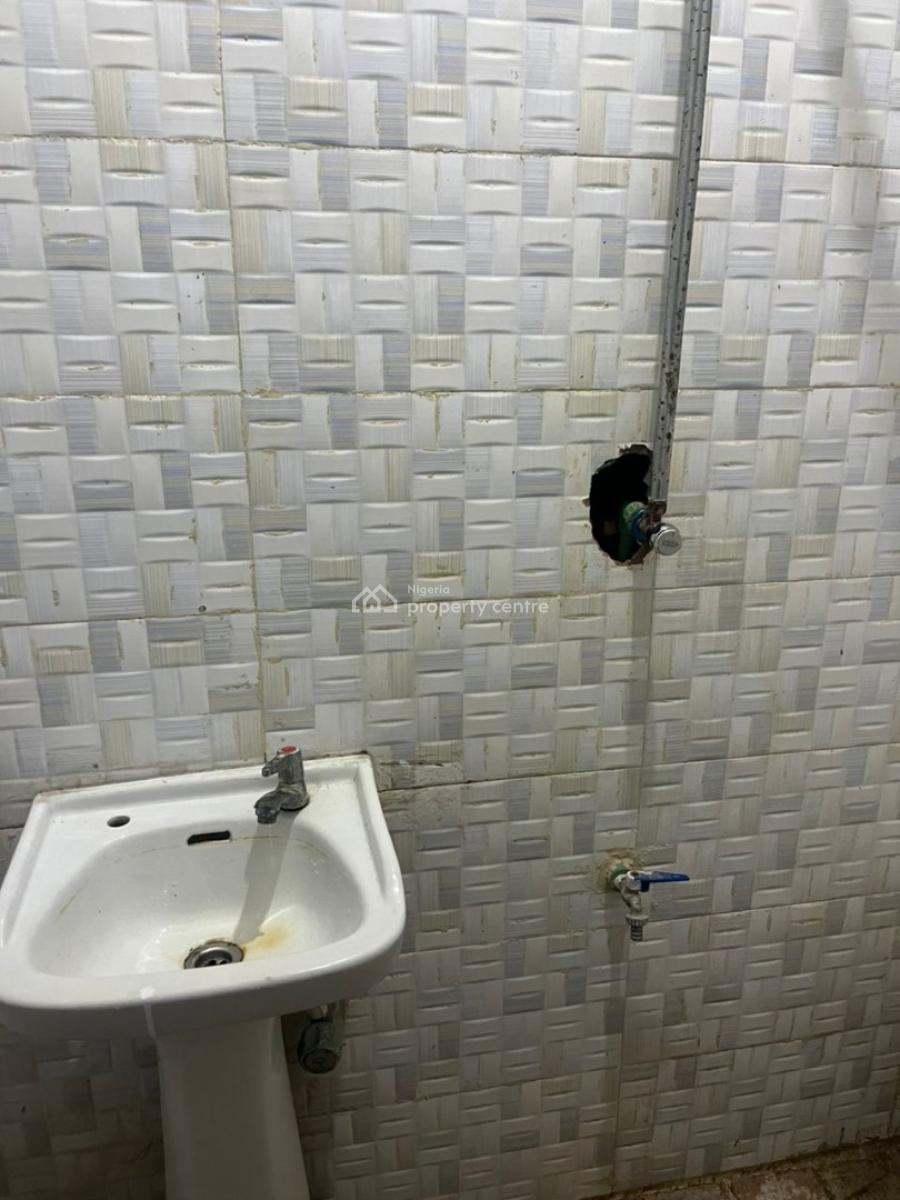 Affordable En-suite Bq Room with Private Balcony & Cooking Space, Chevron Axis, Lekki, Lagos, Self Contain (single Rooms) for Rent
