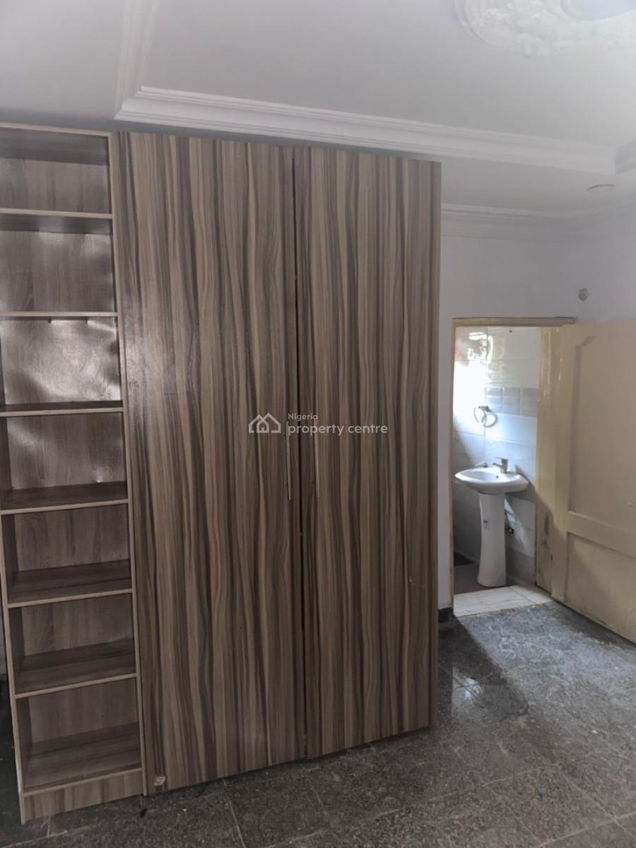 a Spacious 2 Bedroom Apartment, White Sand Estate Ologolo, Lekki, Lagos, Flat / Apartment for Rent