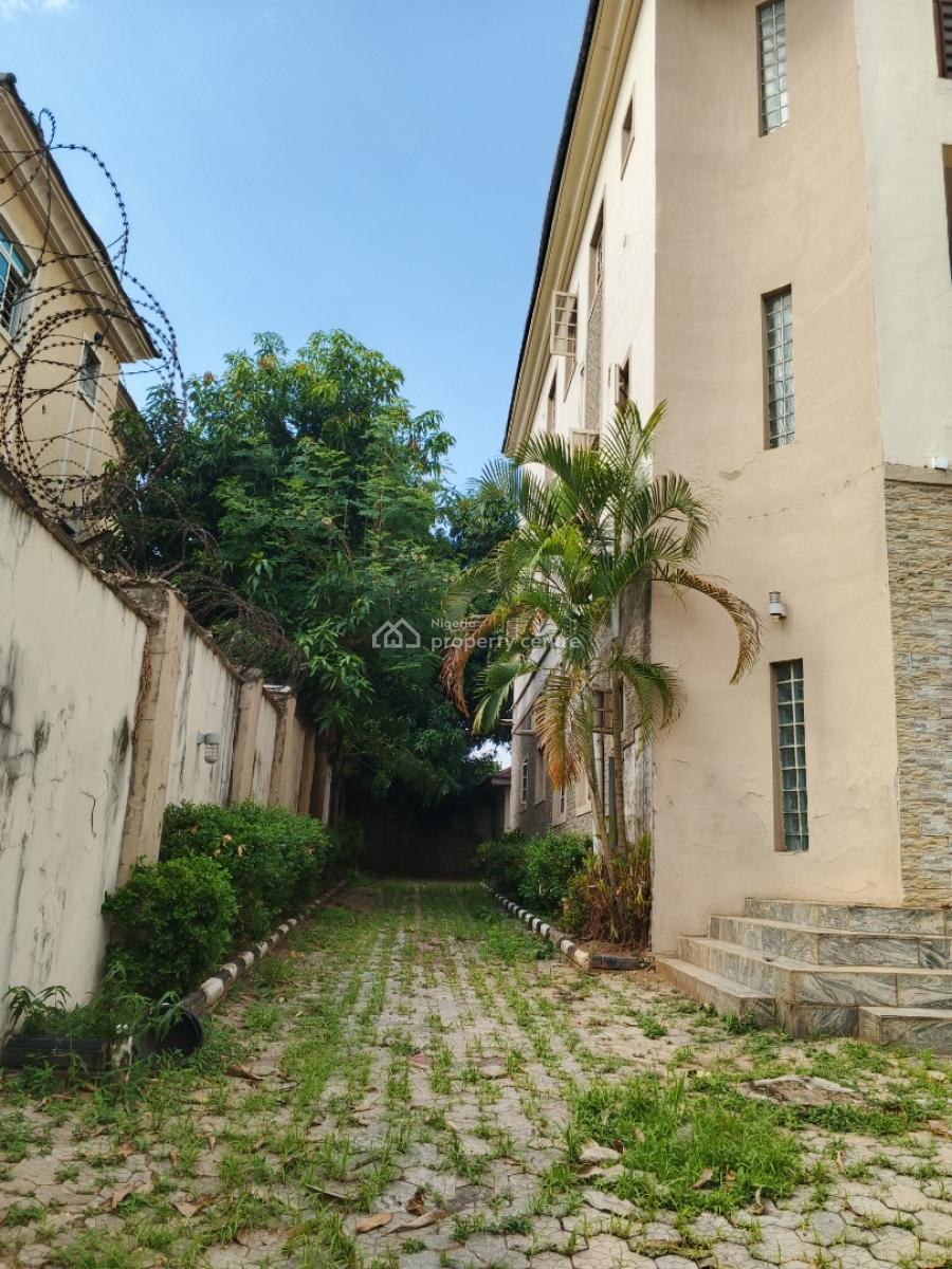 7 Bedroom Fully Detached Duplex, Aminu Kano Crescent, Wuse 2, Abuja, Detached Duplex for Rent