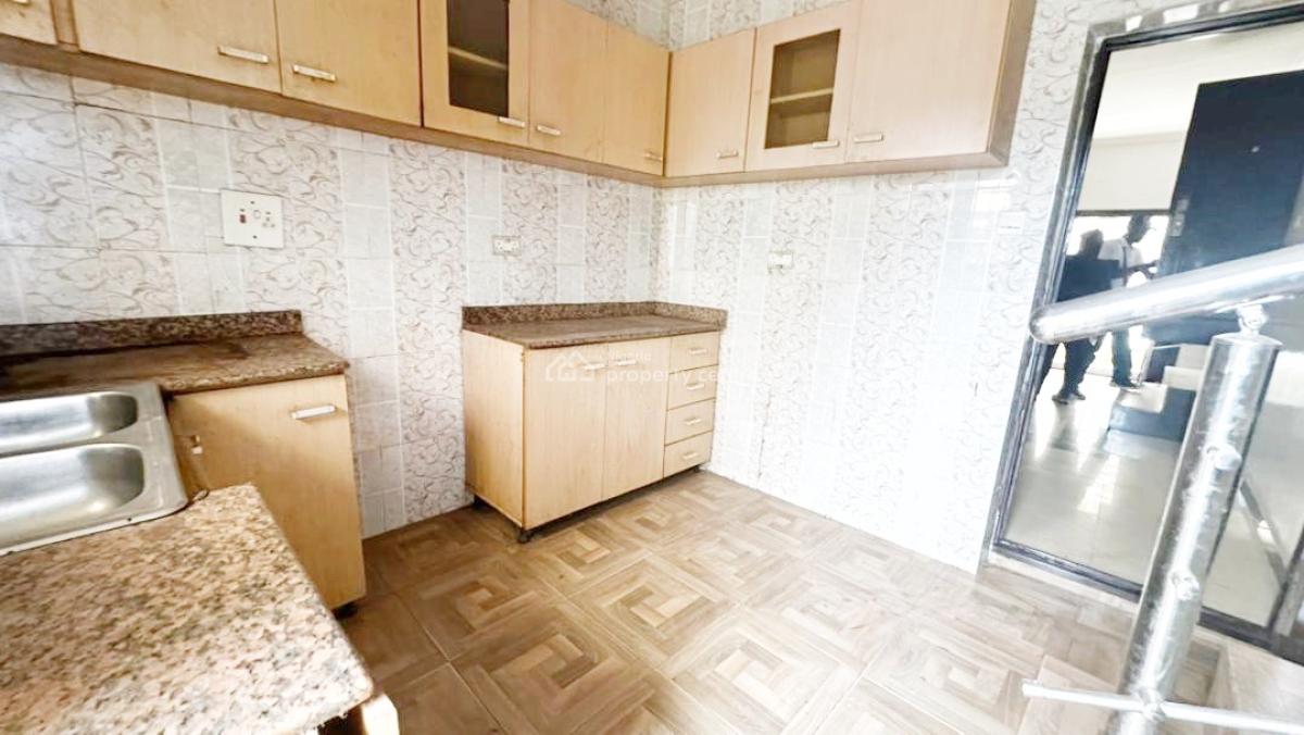 Luxury 3 Bedroom Flat, Journalist Estate, Berger, Arepo, Ogun, Flat / Apartment for Rent