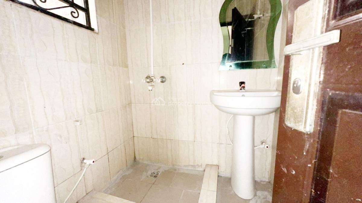 Luxury 3 Bedroom Flat, Journalist Estate, Berger, Arepo, Ogun, Flat / Apartment for Rent
