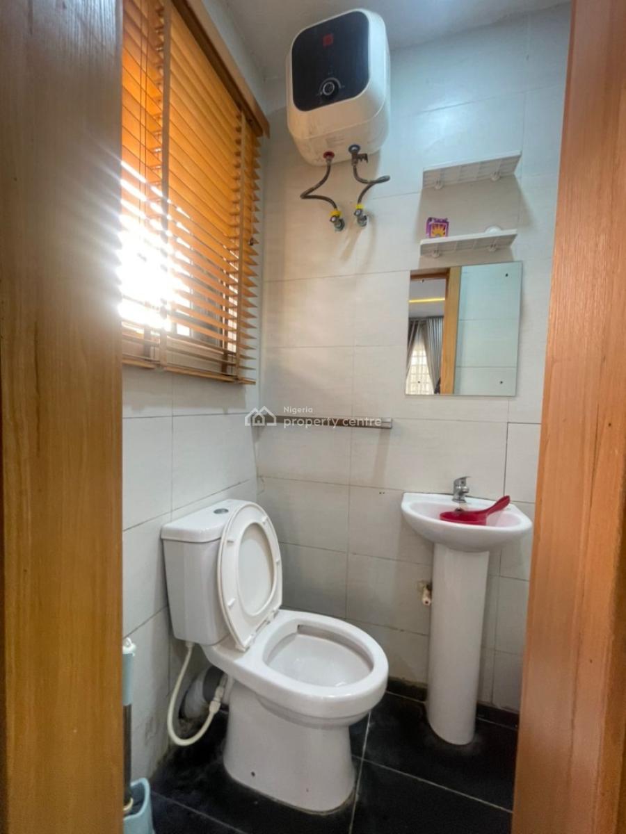 Beautiful 2 Bedroom Apartment, an Estate on Orchid Road, Lekki, Lagos, Flat / Apartment for Rent
