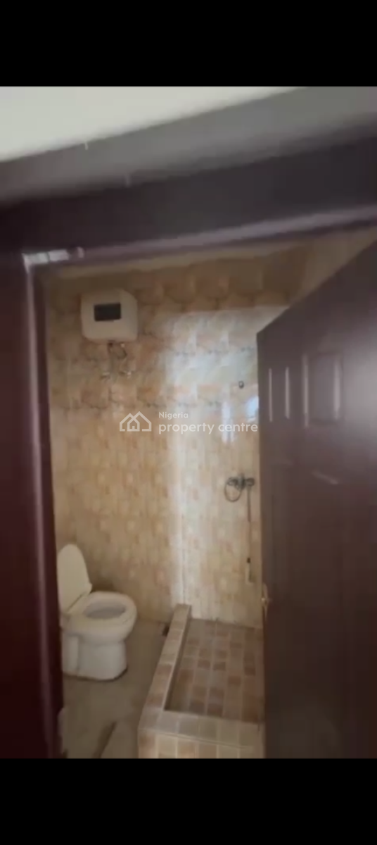 Very Spacious and Beautiful Shared Apartment, Lekki County, Lekki, Lagos, Self Contain (single Rooms) for Rent