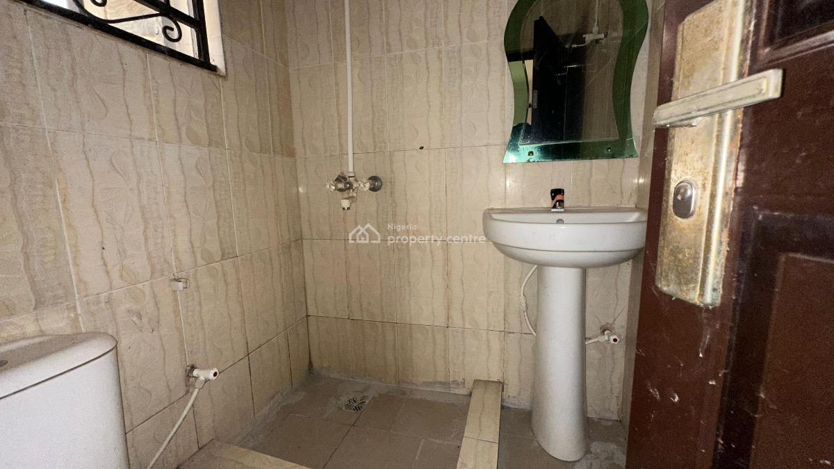 Luxury 3 Bedroom Apartment in a Nice Estate, Berger, Arepo, Ogun, Flat / Apartment for Rent