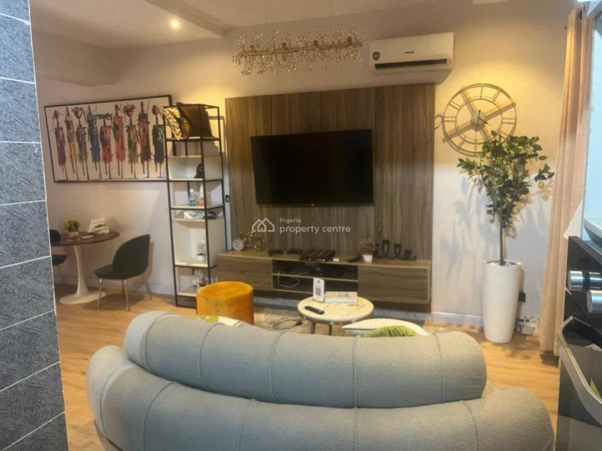 Luxury 1 Bedroom Apartment; Mini Flat, Lekki Phase 1, Lekki, Lagos, Mini Flat (room and Parlour) for Rent