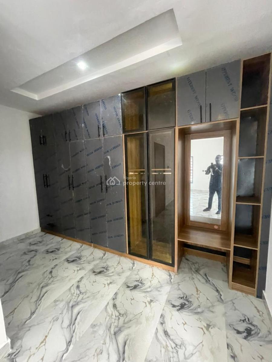 Spacious Self Serviced 4 Bedroom Terrace Duplex with Bq, Marwa Lekki Right, Lekki Phase 1, Lekki, Lagos, Terraced Duplex for Rent
