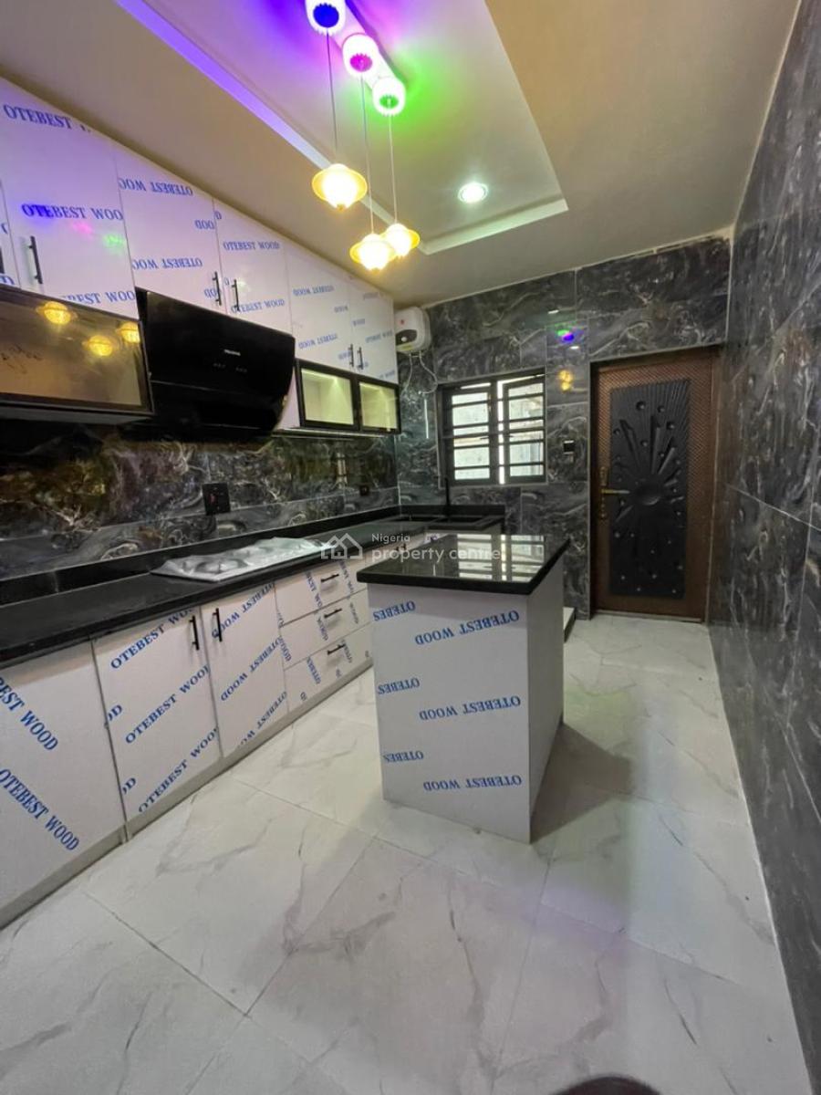 Spacious Self Serviced 4 Bedroom Terrace Duplex with Bq, Marwa Lekki Right, Lekki Phase 1, Lekki, Lagos, Terraced Duplex for Rent