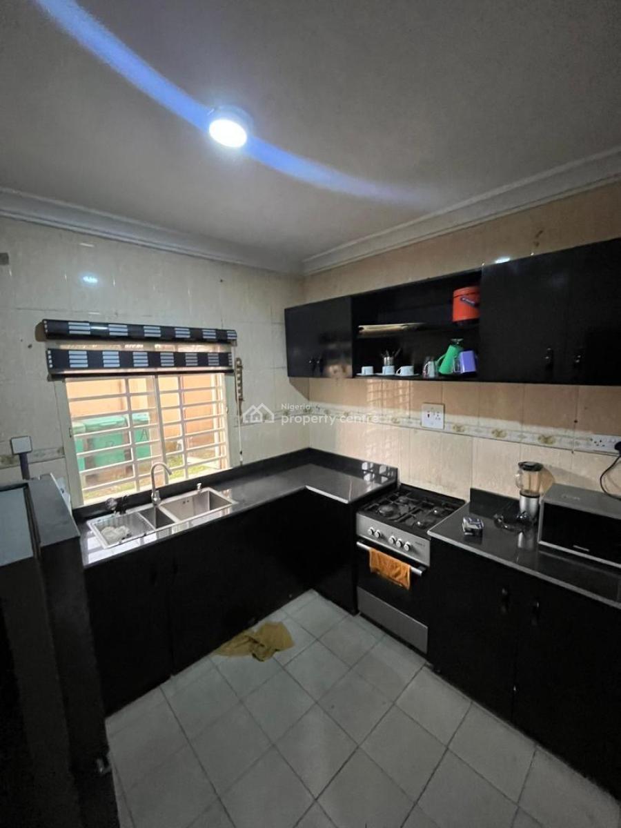 Comfy 4bedroom Apartment with 2 Sitting Room, Ikeja Gra, Ikeja, Lagos, Terraced Duplex Short Let