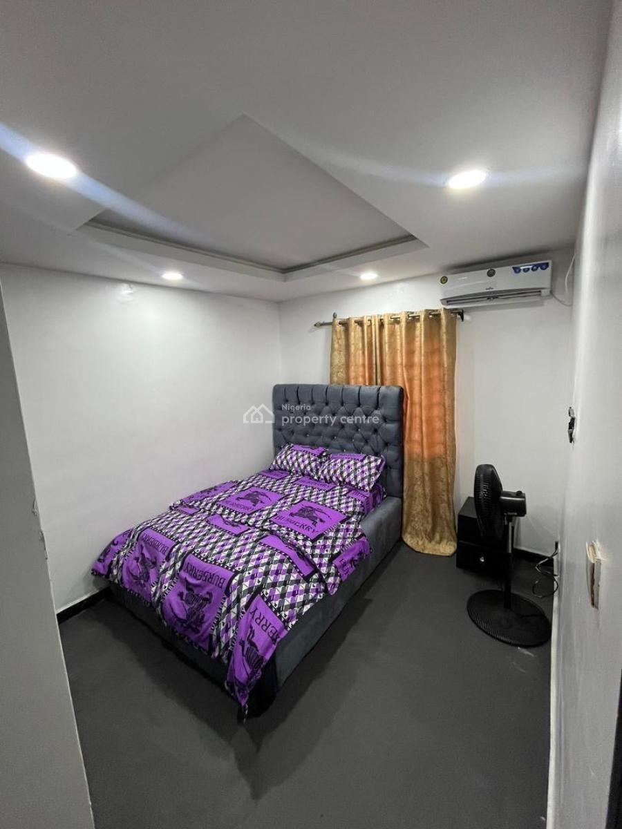 Comfy 4bedroom Apartment with 2 Sitting Room, Ikeja Gra, Ikeja, Lagos, Terraced Duplex Short Let