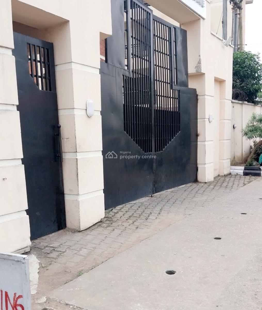 Comfy 4bedroom Apartment with 2 Sitting Room, Ikeja Gra, Ikeja, Lagos, Terraced Duplex Short Let